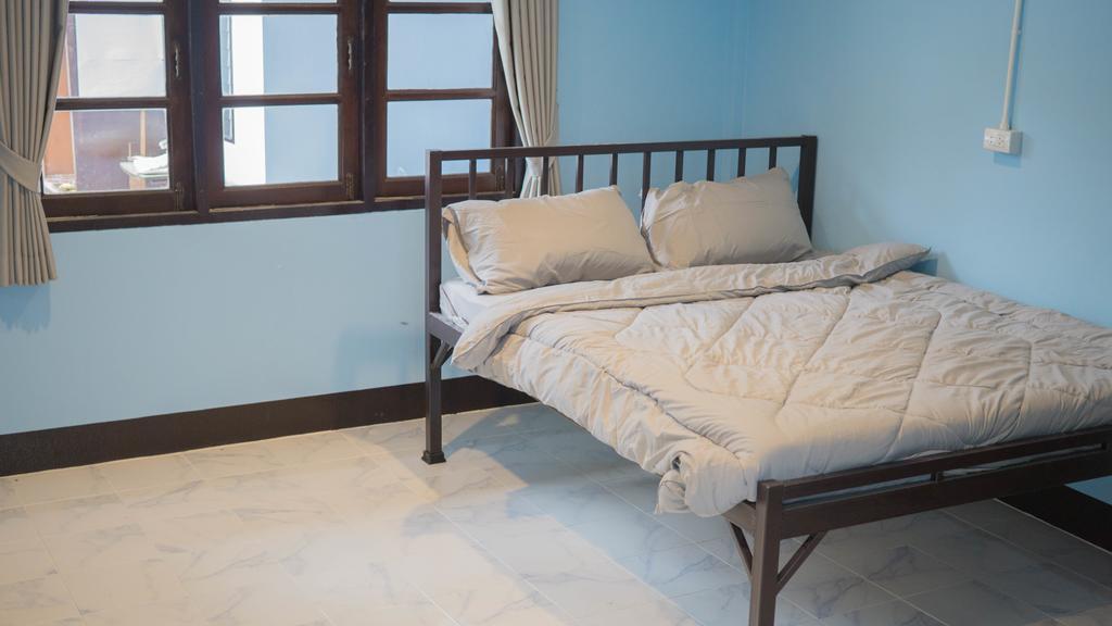 Him Dara Homestay Chiang Mai Esterno foto
