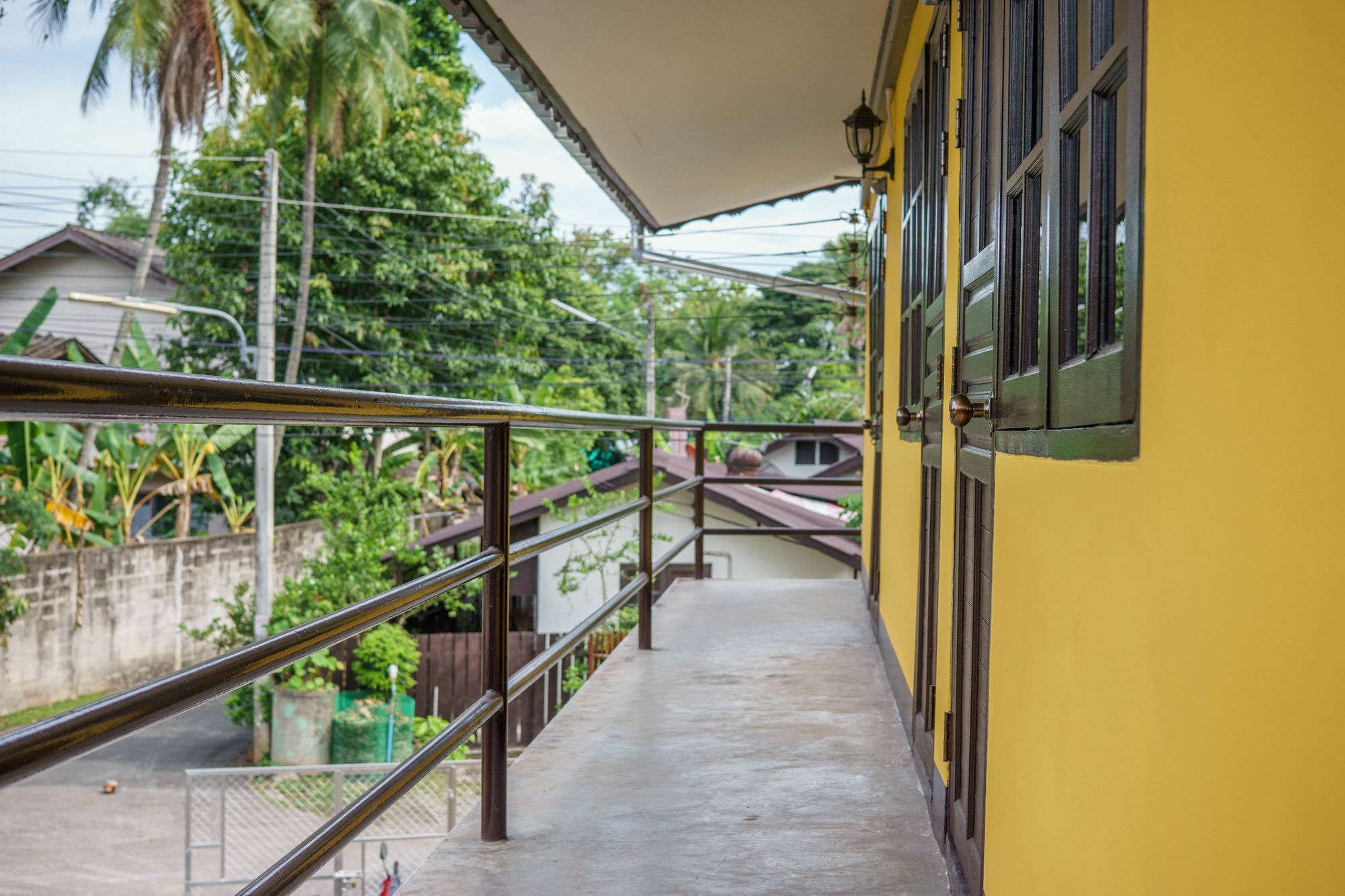 Him Dara Homestay Chiang Mai Esterno foto