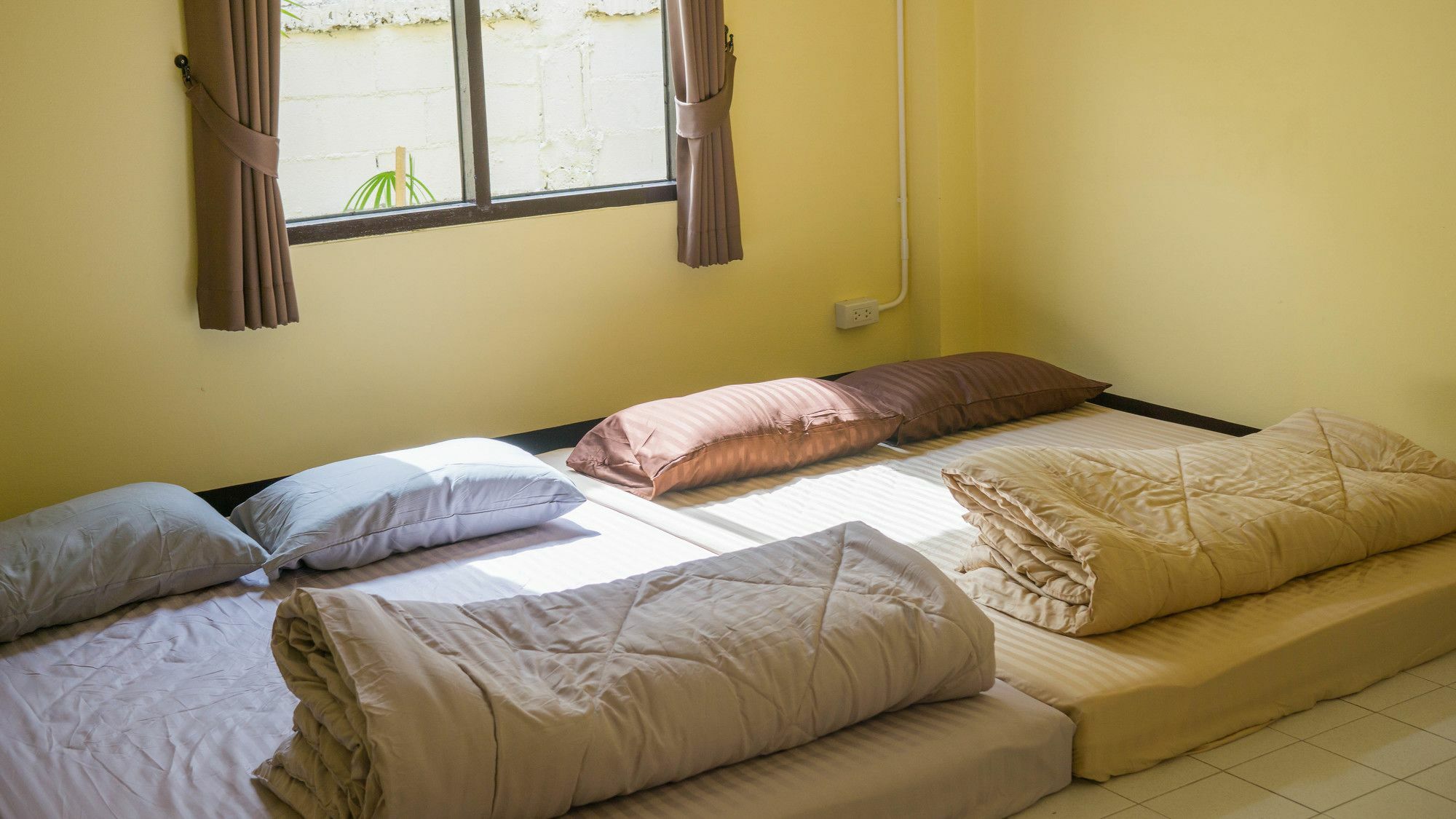 Him Dara Homestay Chiang Mai Esterno foto